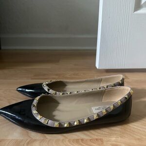 black ballet slipper shoes